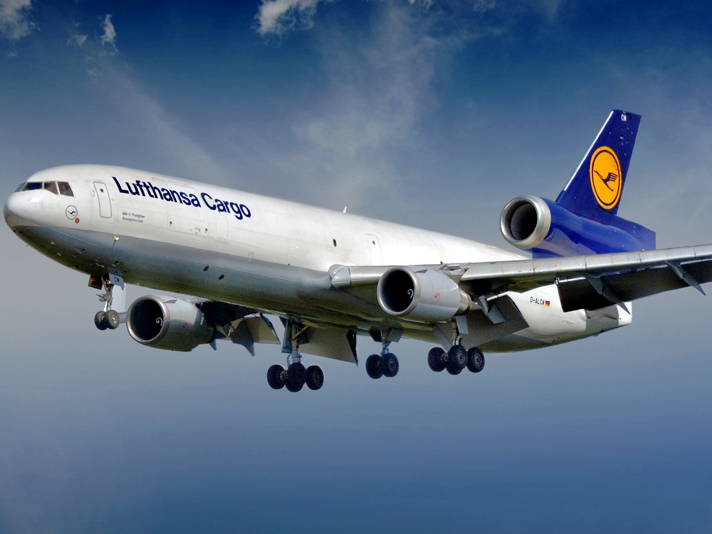 McDonnell Doughlas MD 11 ~ Frankfurt (FRA) to Quito, Ecuador (UIO) trailer